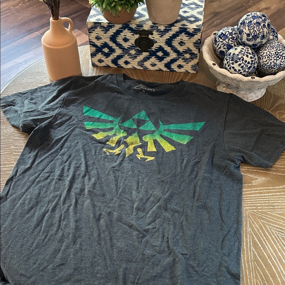 Men’s Nintendo Zelda Gray Graphic T-Shirt Medium